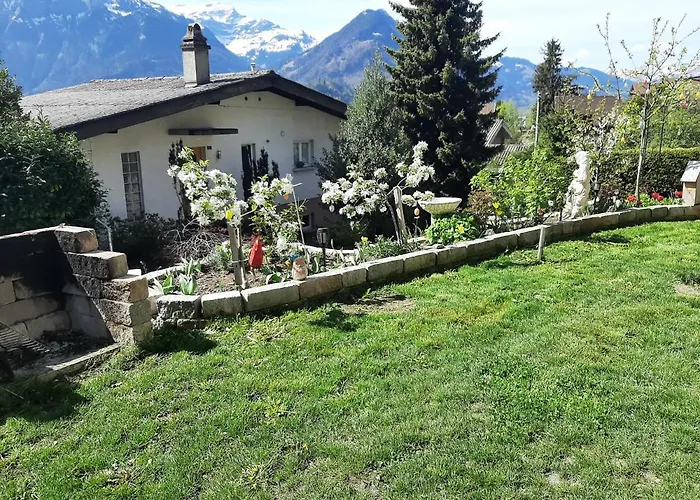 Chalet Apartment By Interlaken. Parking